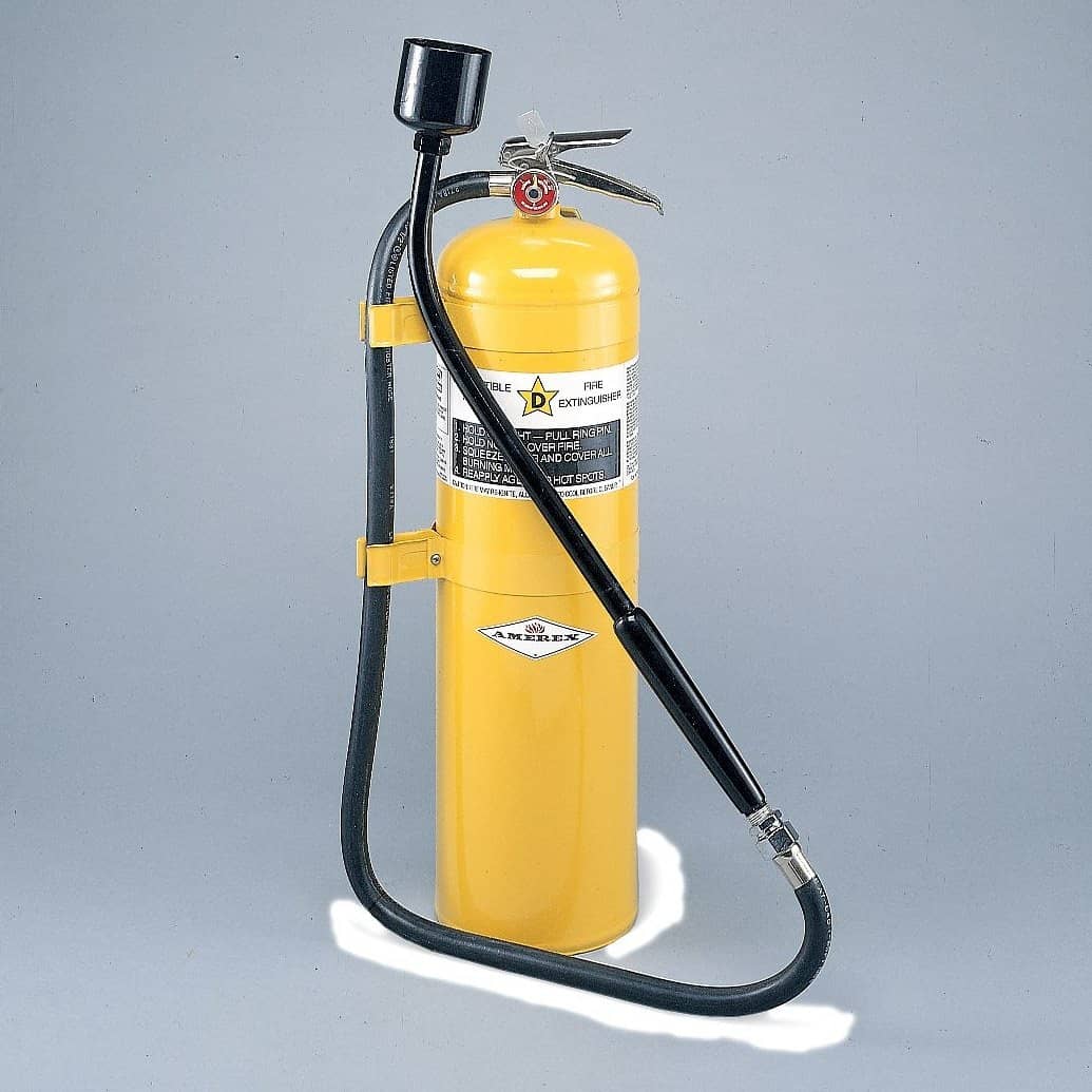 Amerex Dry Chemical Fire Extinguisher with 30 lb. Capacity - TotalRestroom.com